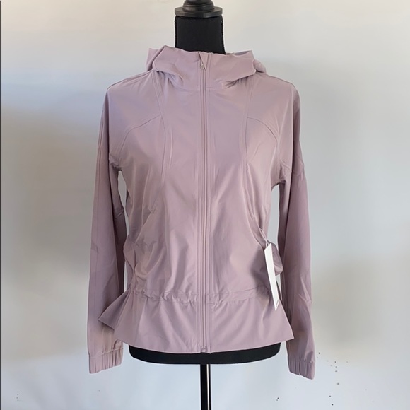 Lululemon pack it up jacket - Picture 1 of 3